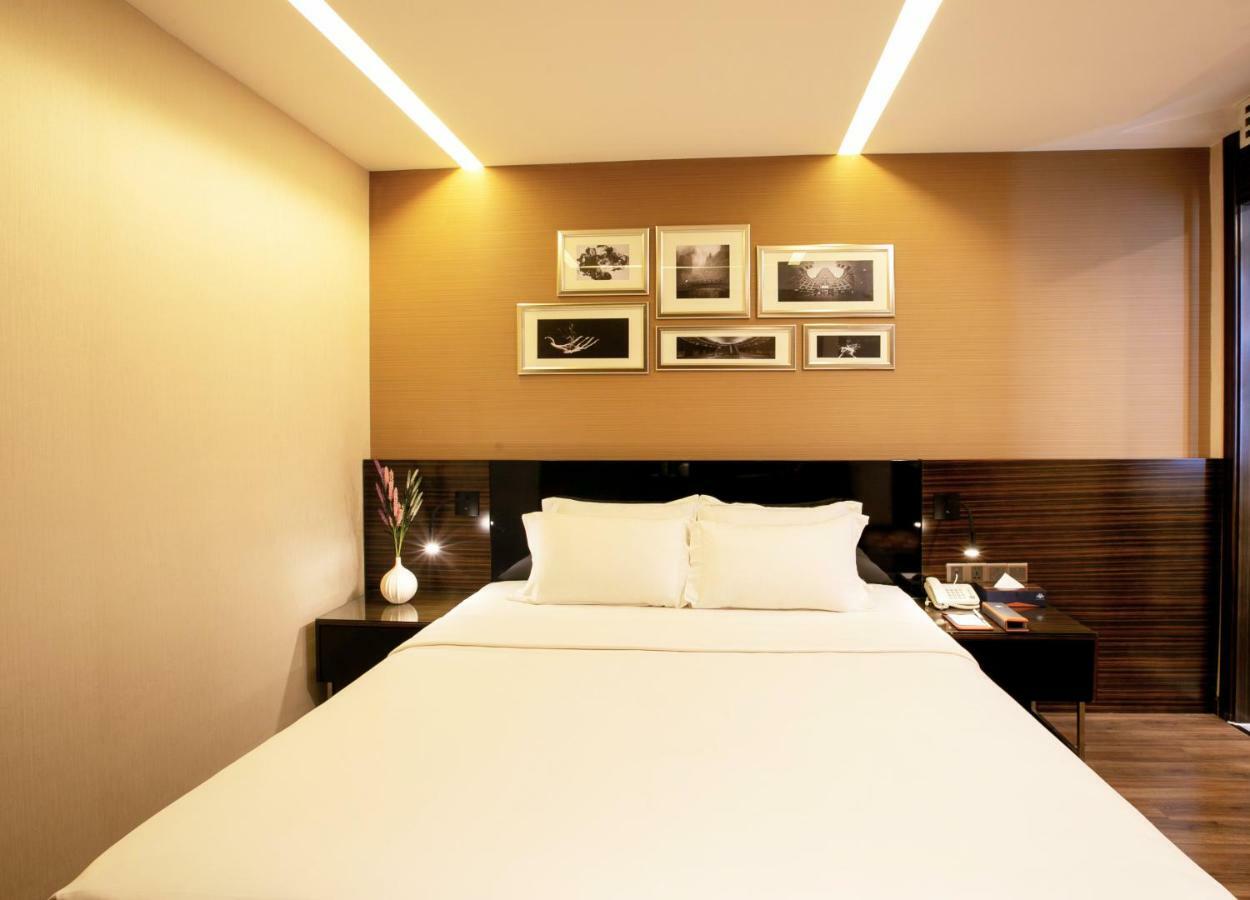 Queen Ann Hotel Hô Chi Minh-Ville Extérieur photo